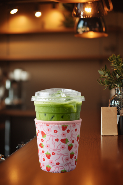 Berries -N- Bows Cup Sleeve